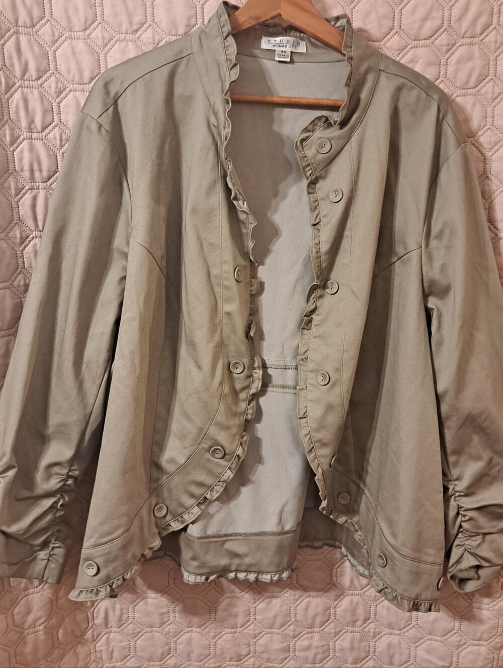 Studio Woman Ruffled-Trim Lightweight Jacket in Taupe Sz 3X